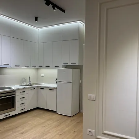 2br At Cafe Flora Skanderbeg Square Area Apartman Tirana